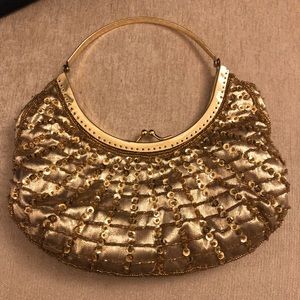 Gold sequins purse! Perfect for cocktail hour!
